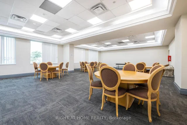 Additional image 47 of 1 Lee Centre Dr Unit 613