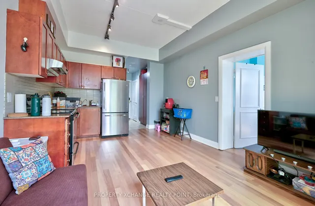 Additional image 5 of 2737 keele St Unit 213