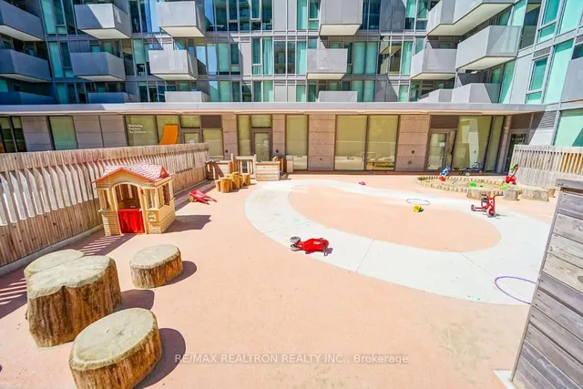 Additional image 32 of 38 Monte Kwinter Crt Unit 627