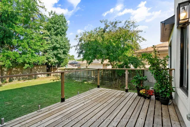 Additional image 47 of 11 Odessa Ave