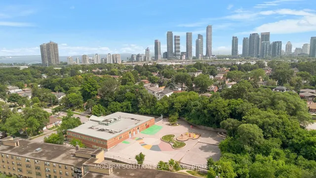 Additional image 25 of 8 Kinsdale Blvd Unit 1