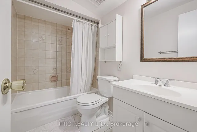 Additional image 31 of 1667 Albion Rd Unit 53