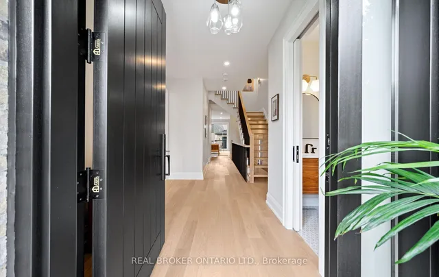 Additional image 5 of 94 Prince Edward Dr