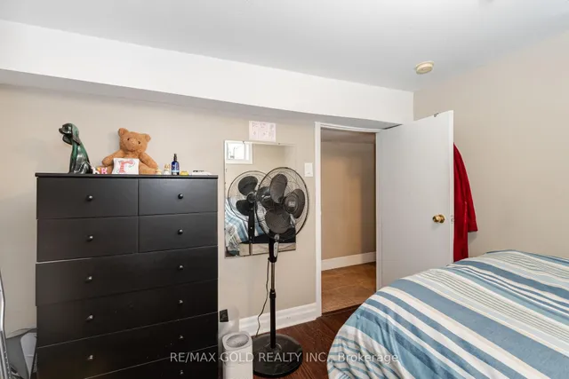 Additional image 41 of 60 Salem Ave