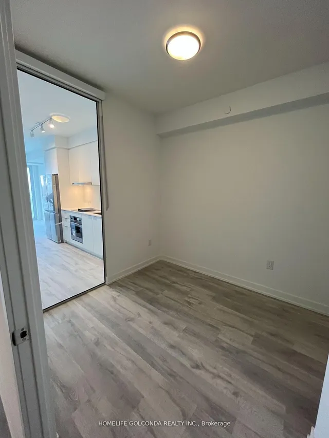 Additional image 17 of 7 Golden Lion Hts Unit N543