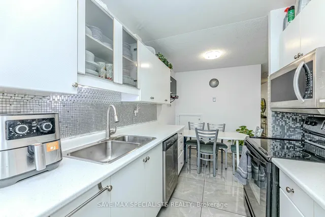 Additional image 9 of 35 Sunny Glen Way Unit 101