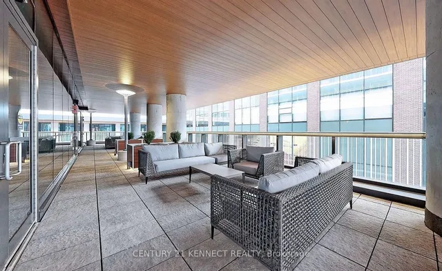 Additional image 43 of 19 Bathurst St Unit 3108