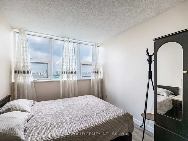 Additional image 28 of 75 Emmett Ave Unit 2104