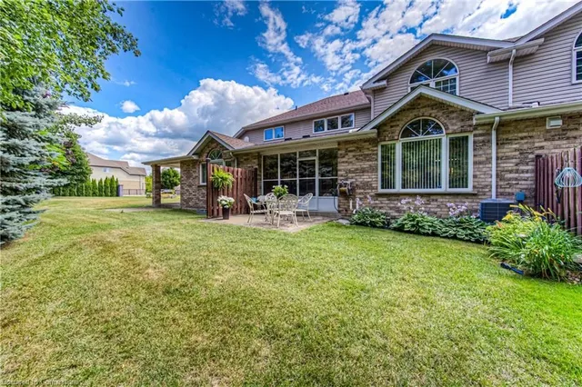 Additional image 45 of 85 Candle Cres