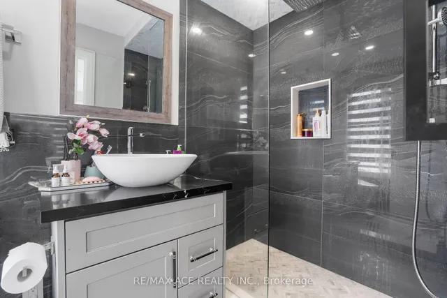 Additional image 23 of 123 Park St