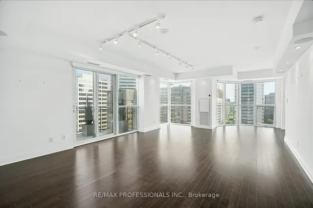Additional image 11 of 1430 Yonge St Unit 1401