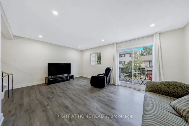 Additional image 15 of 129 Jenny Wren Way