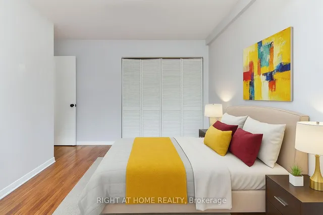 Additional image 41 of 34 Venetian Cres Unit 144