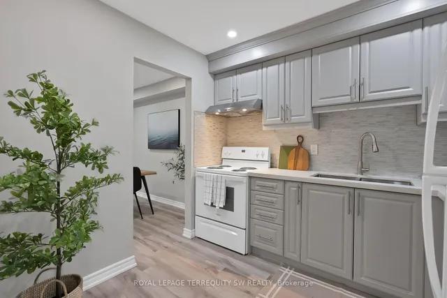 Additional image 12 of 158 Woody Vine Way