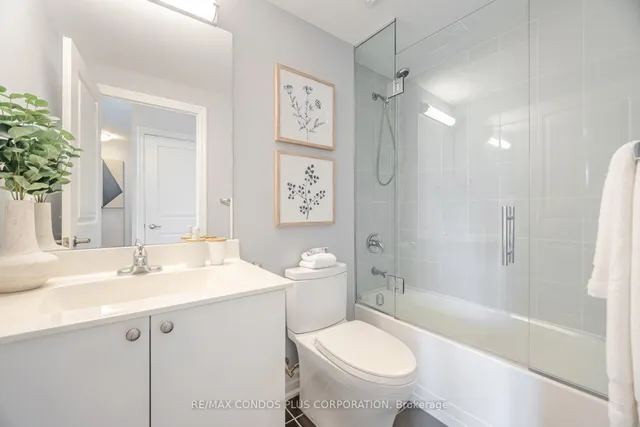 Additional image 23 of 63 Ruskin Ave Unit 203