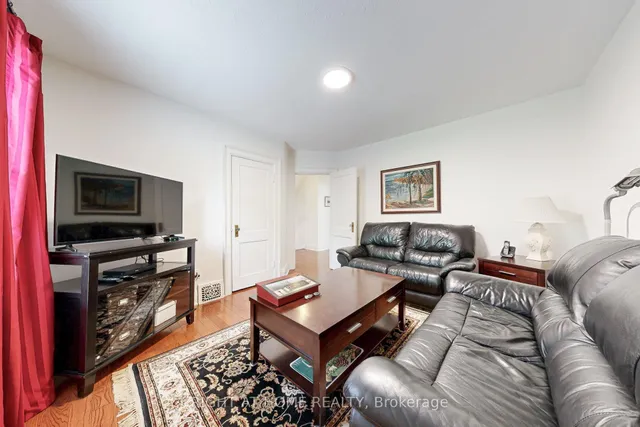 Additional image 23 of 159 ROSEMOUNT Ave