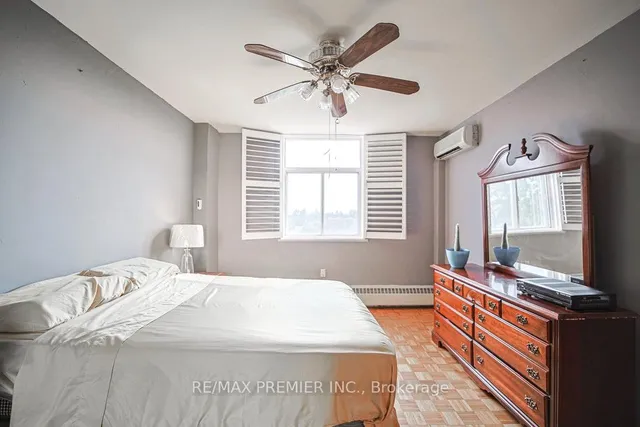 Additional image 21 of 3460 Keele St Unit 511