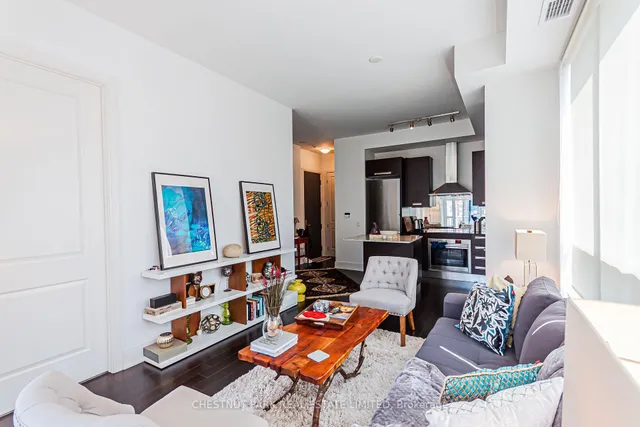 Additional image 12 of 21 Balmuto St Unit 1204