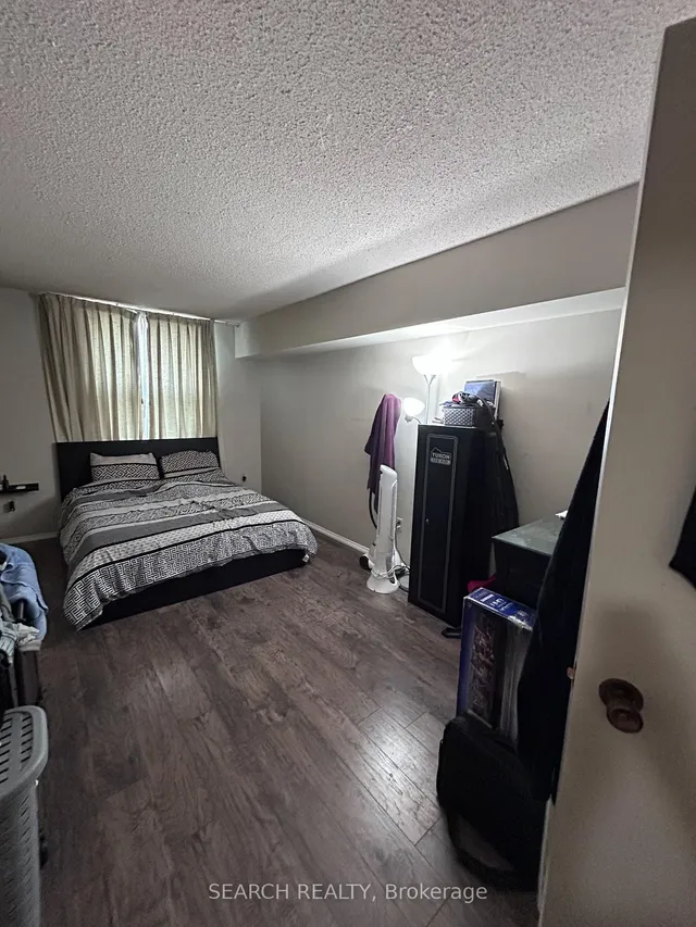 Additional image 10 of 20 Dean Park Rd Unit 312