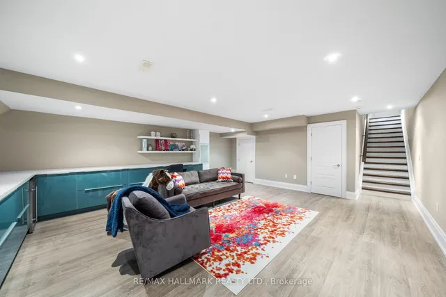 Additional image 42 of 19 Hycrest Ave