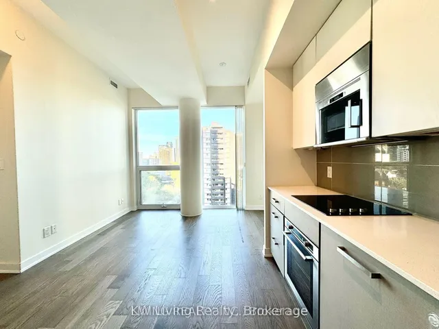 Additional image 14 of 17 Dundonald St Unit 1006