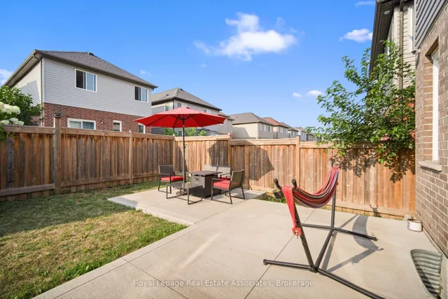 Additional image 49 of 439 Moorlands Cres