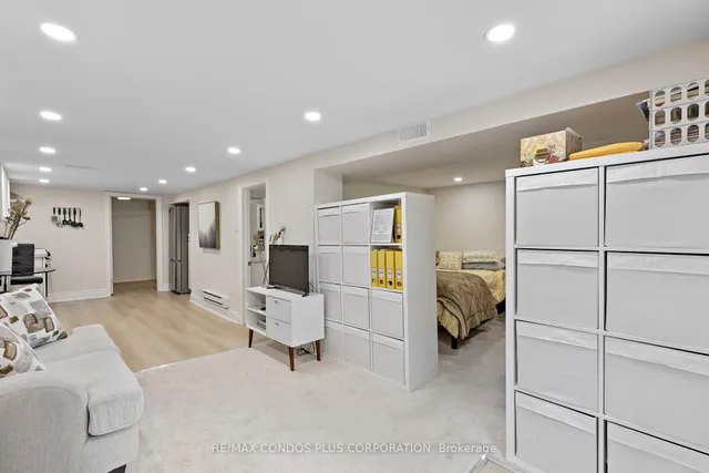 Additional image 25 of 103 Memorial Park Ave