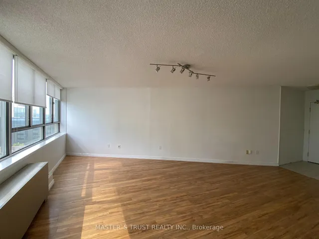 Additional image 4 of 270 Queens Quay Unit 706