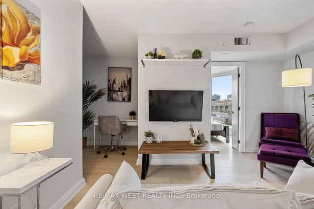 Additional image 39 of 155 Yorkville Ave Unit 704