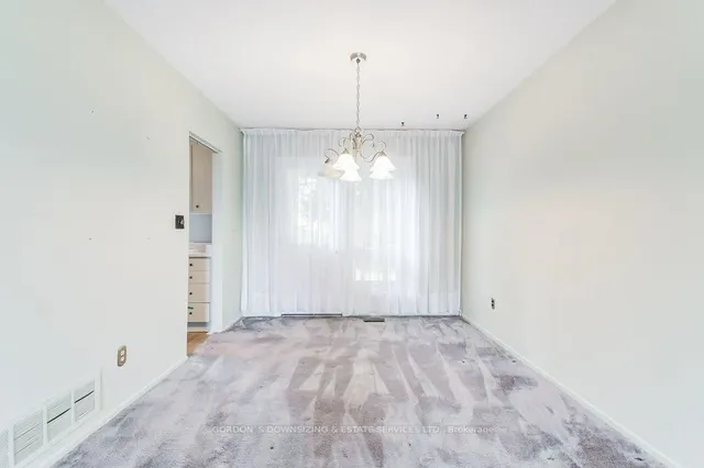 Additional image 13 of 39 Lexington Ave Unit 51