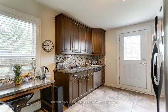 Additional image 3 of 69 Palmerston Ave