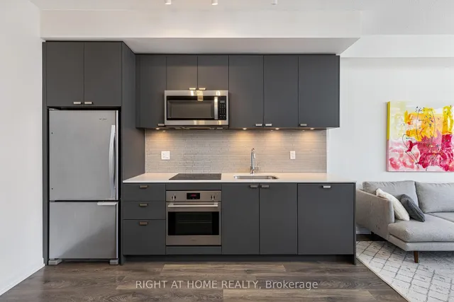 Additional image 4 of 56 forest manor Rd Unit 1406