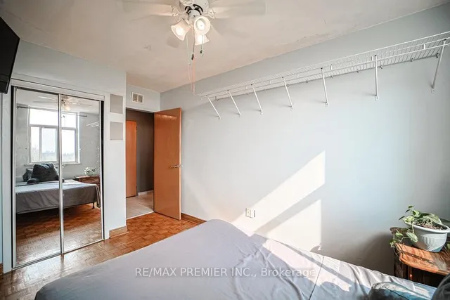 Additional image 19 of 3460 Keele St Unit 511