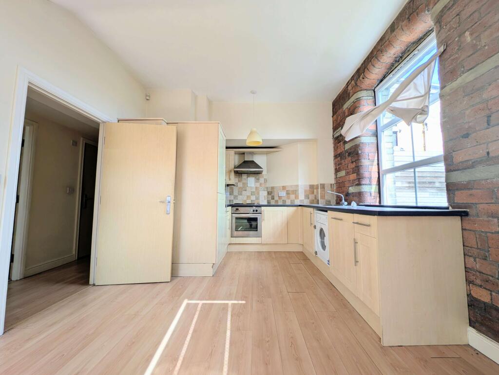 Additional image 14 of 116 Balme Road, Cleckheaton, West Yorkshire BD19 4DJ
