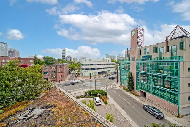 Additional image 40 of 3 McAlpine St Unit 501