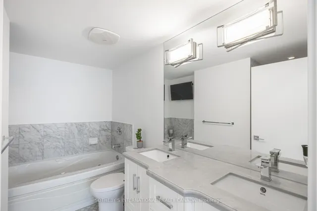 Additional image 12 of 438 King St Unit 1901