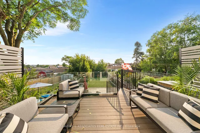 Additional image 19 of 102 Gilbert Ave