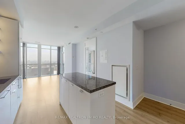 Additional image 10 of 32 Davenport Rd Unit 1706