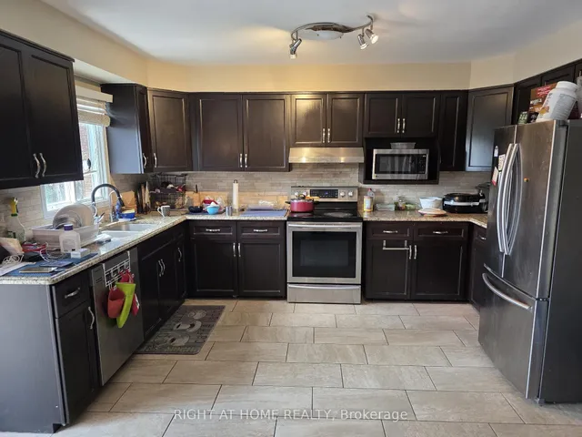 Additional image 14 of 15 Lorilee Cres