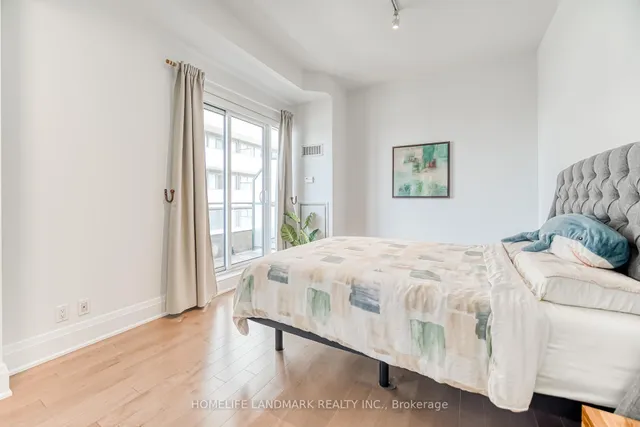 Additional image 23 of 35 Hayden St Unit 2701