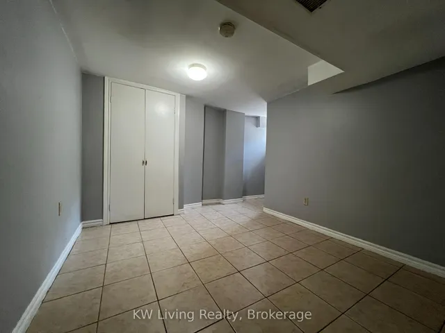 Additional image 17 of 36 Nassau St