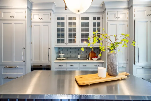 Additional image 11 of 36 Boswell Ave