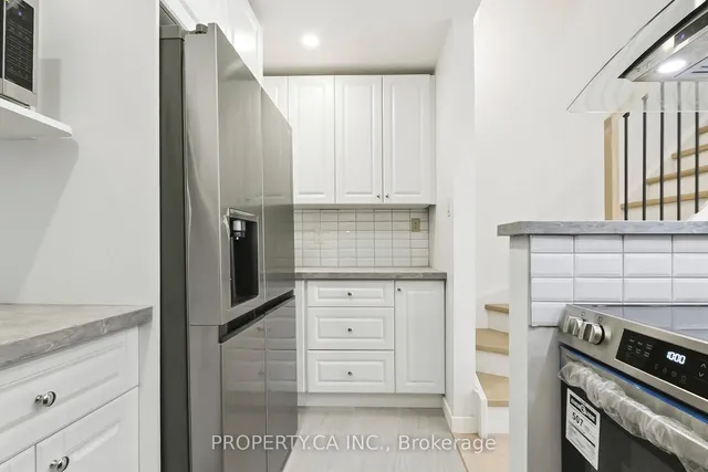 Additional image 12 of 1209 Queen St Unit 29