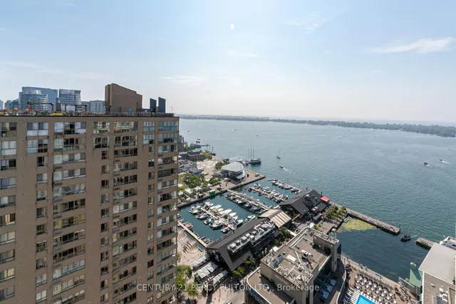 Additional image 35 of 270 Queens Quay Unit 1407