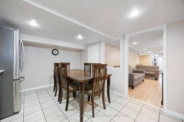 Additional image 23 of 405 GILBERT Ave