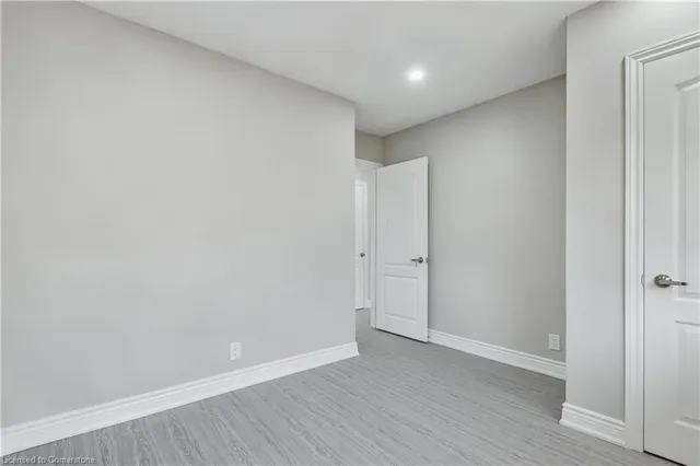 Additional image 20 of 259 Greenfield Ave