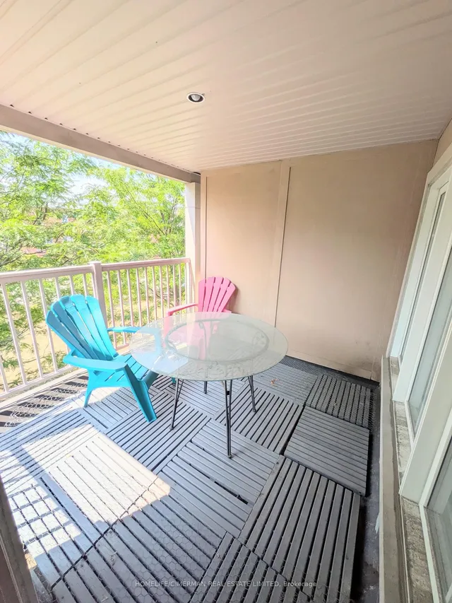 Additional image 11 of 365 Murray Ross Pkwy Unit 26