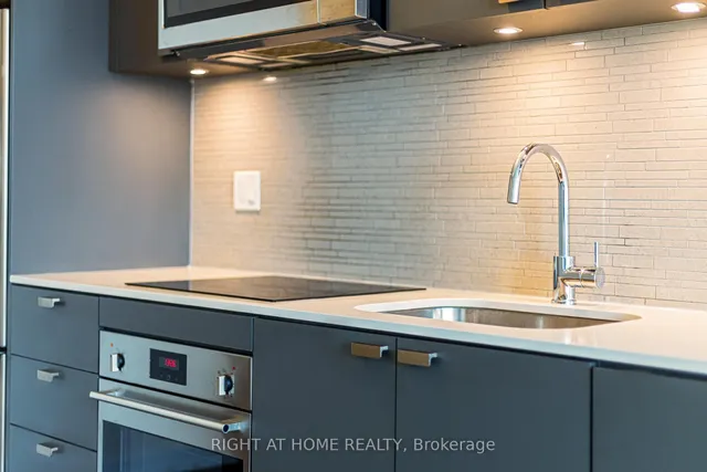 Additional image 6 of 56 forest manor Rd Unit 1406