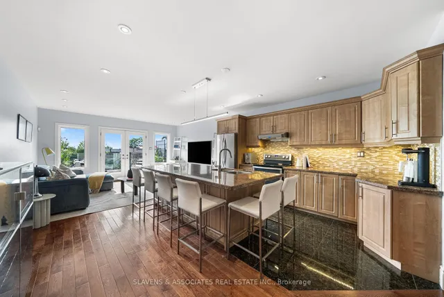 Additional image 13 of 102 Gilbert Ave