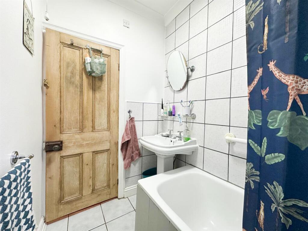 Additional image 17 of Skipton Road, Steeton